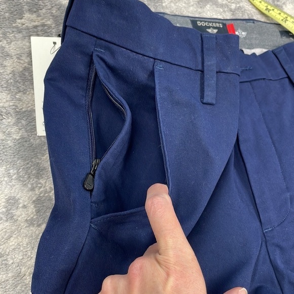 NWT Dockers Slim Fit Flexible Waistband Workday Khaki Pants Blue Office 31 x 30 - Picture 11 of 16